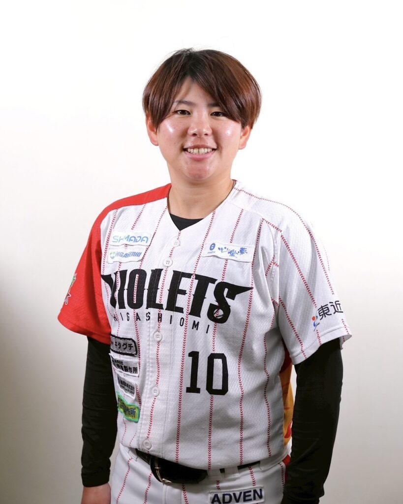 戸室　知奈美